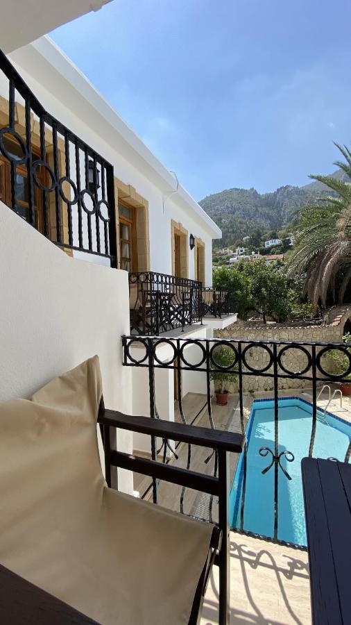 Bellapais Abbey Boutique Hotel 키레니아 외부 사진